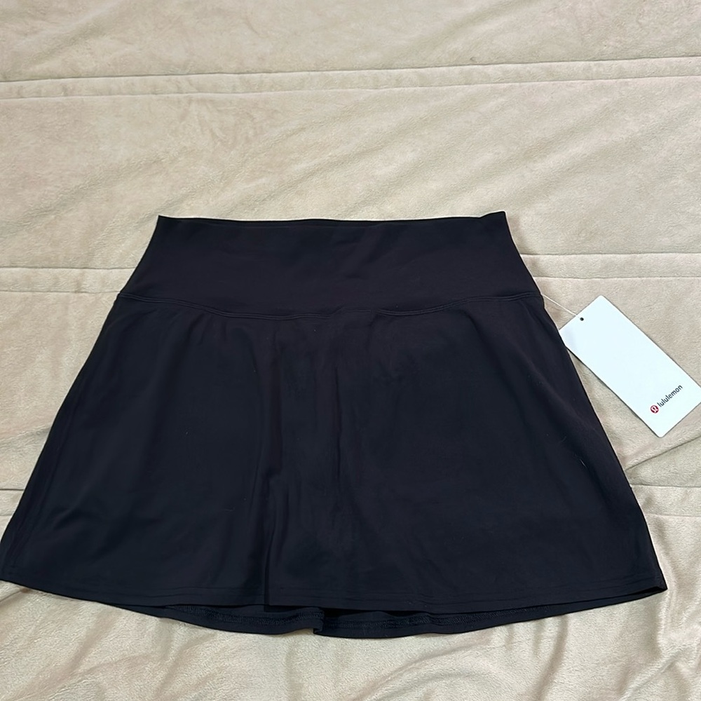 Black align skirt